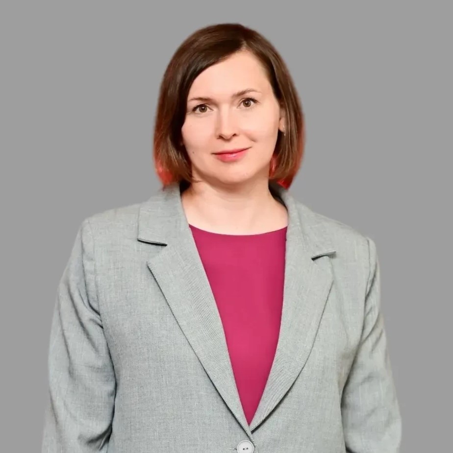 Елена Лукашина